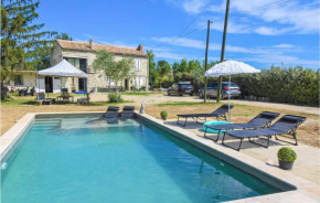 Awesome home in Bollène with Outdoor swimming pool, WiFi and 3 Bedrooms